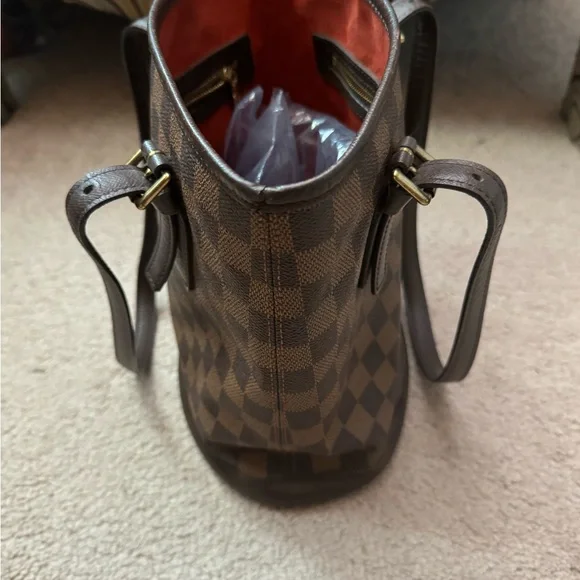 Louis Vuitton bucket bag - Picture 3 of 17